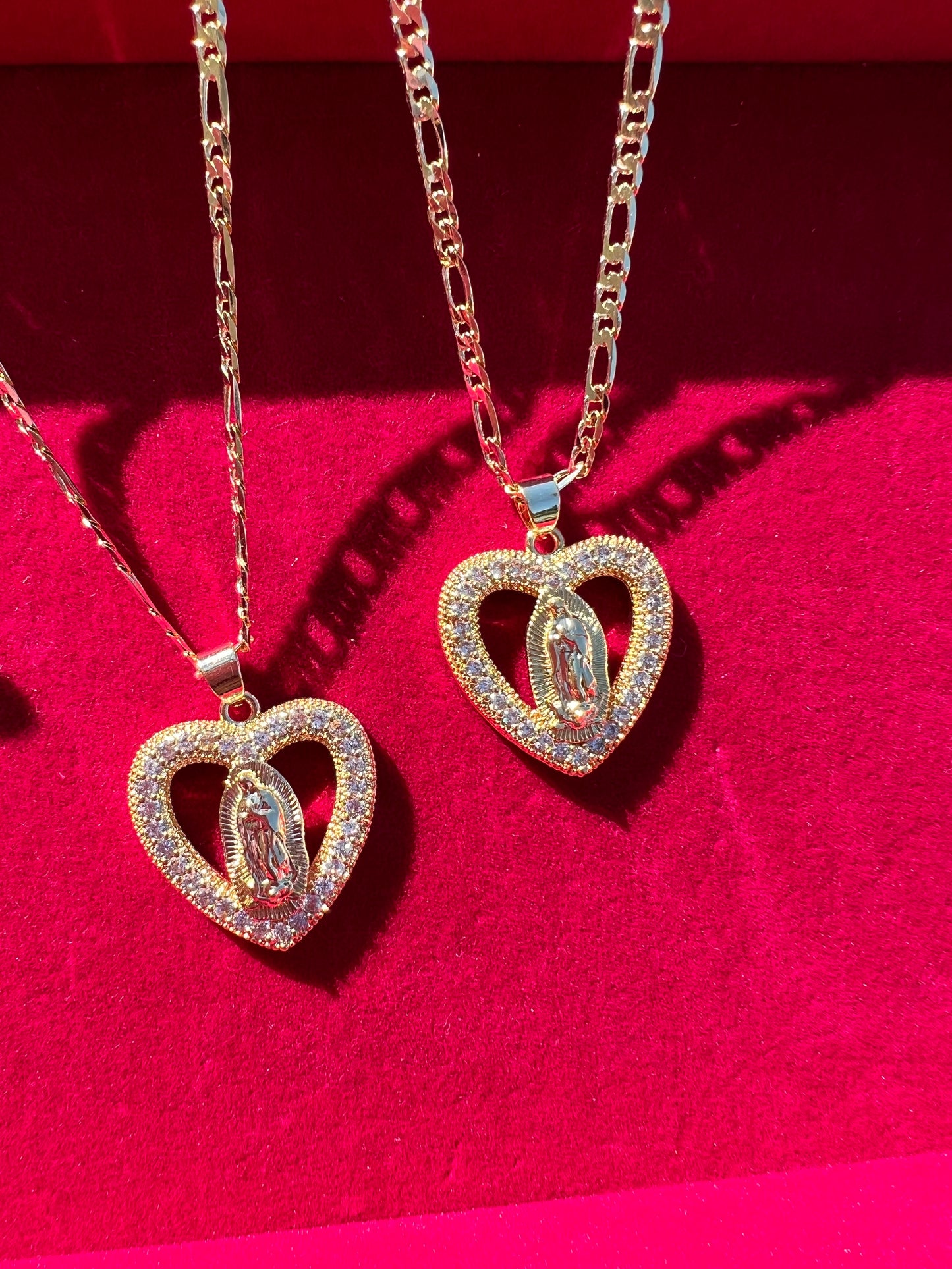 Ave Amor Necklace
