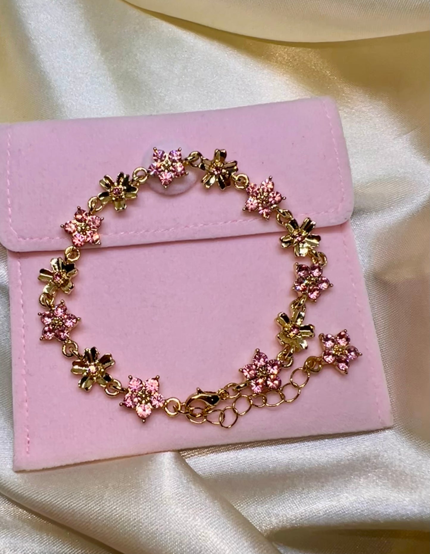 Luxe Bloom Bracelet