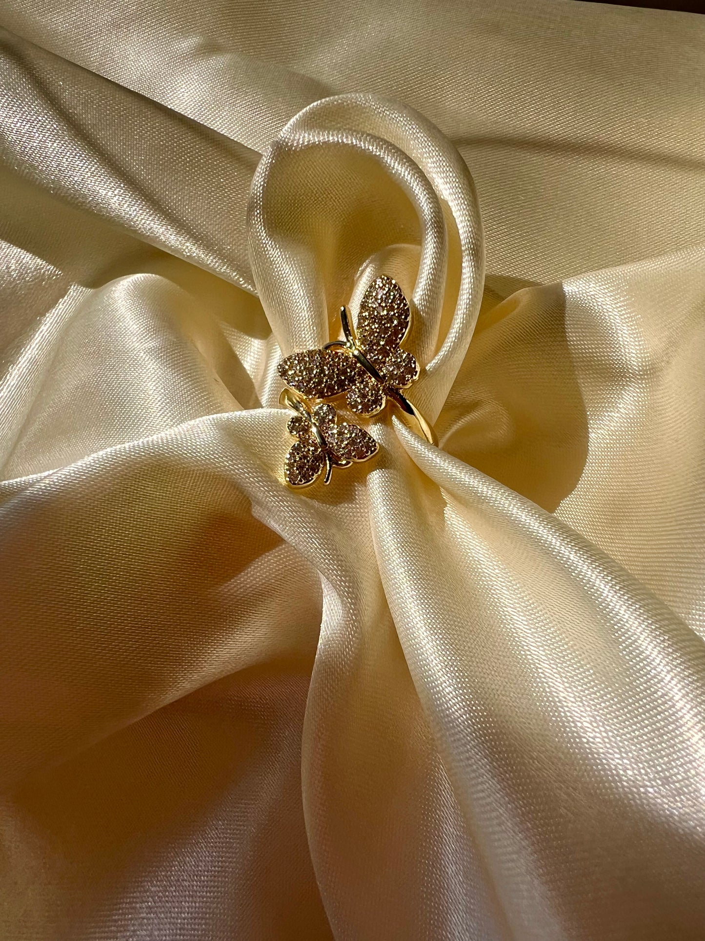 Soft Girl Flutter Ring