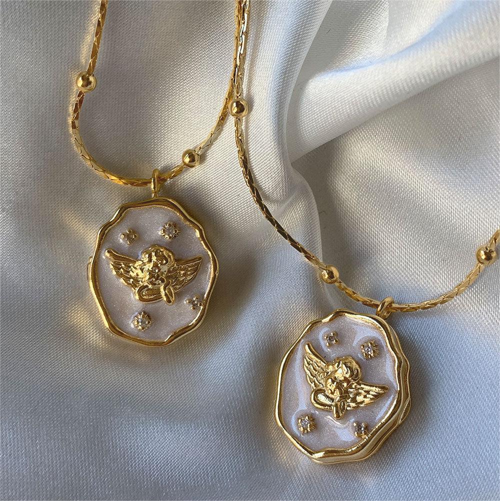 "Luxe Gaurdian" Locket