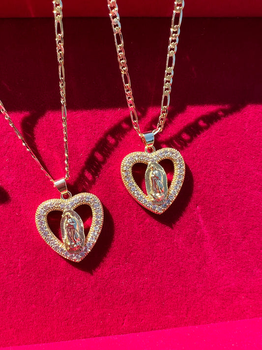 Ave Amor Necklace