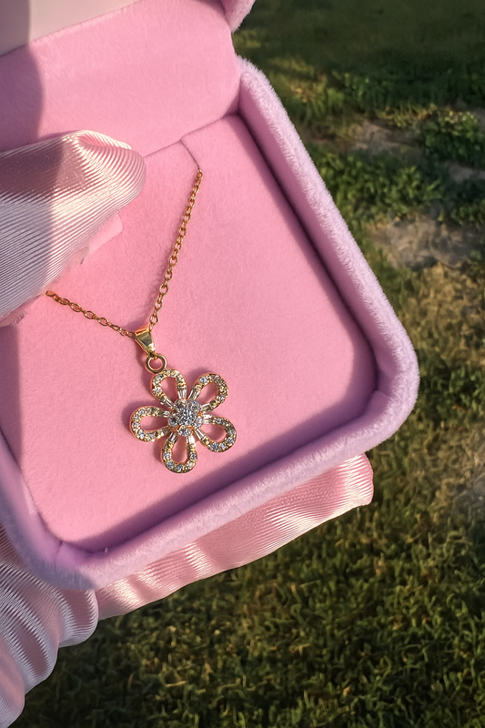 Floresita Linda Necklace
