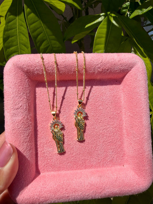 Mini Juditas Dainty Necklace